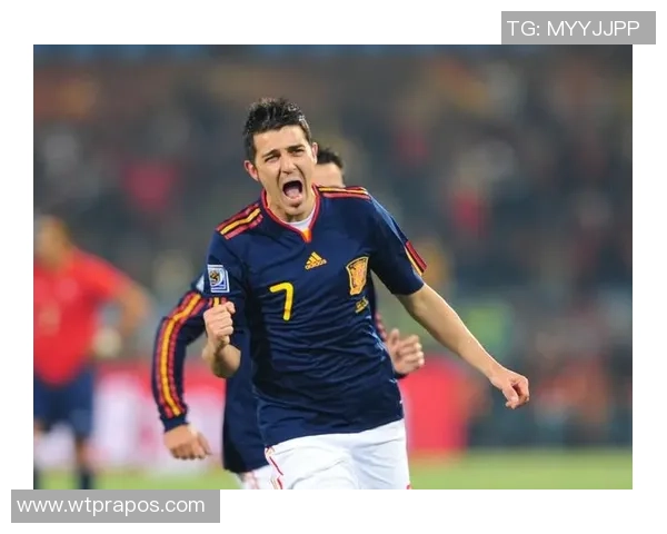 韩姓足球明星的辉煌历程与成就解析，探索他们在绿茵场上的传奇故事