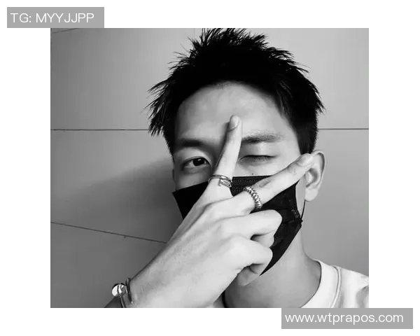 足球明星李现的精彩瞬间与魅力风采全景展示